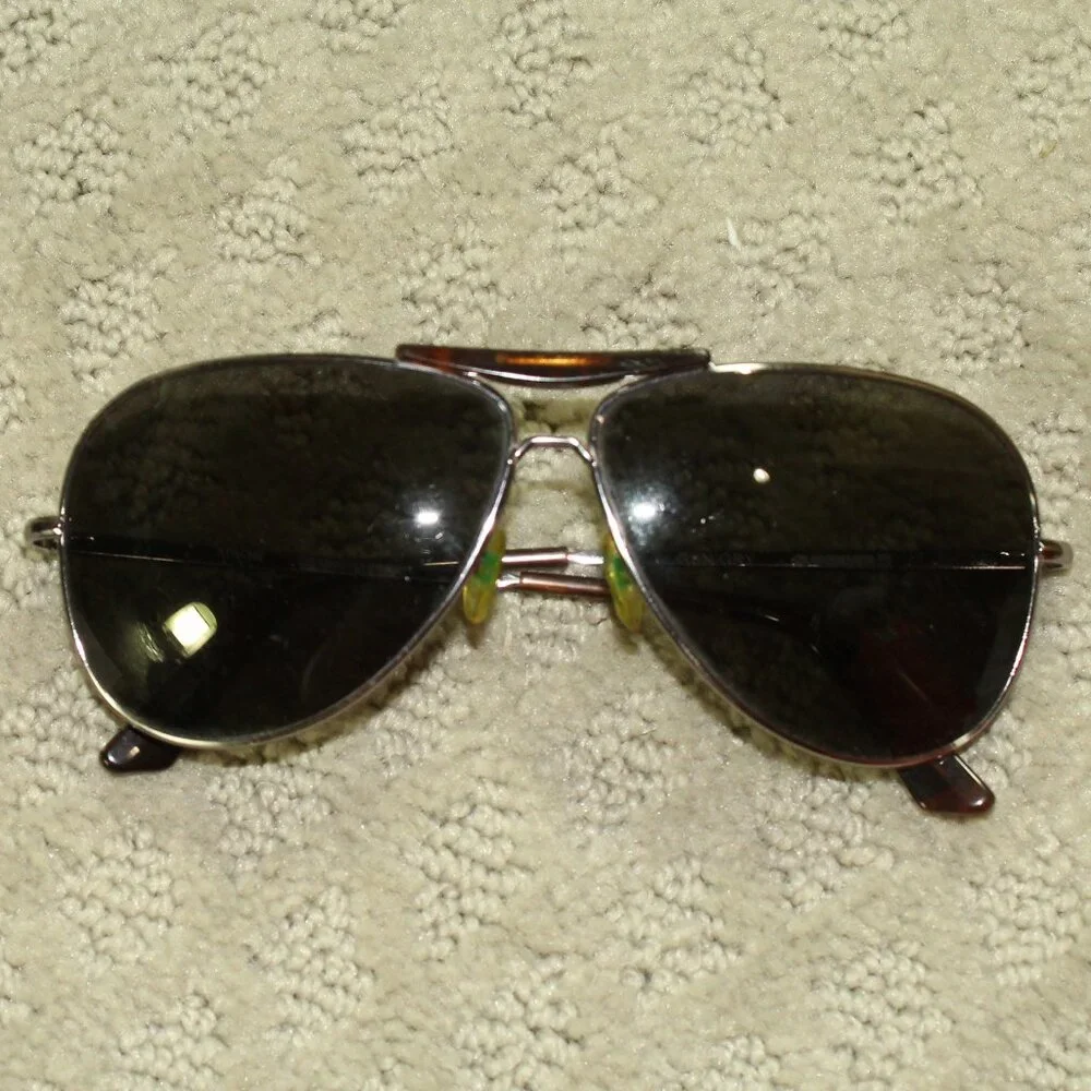 Quicksilver Aviator Gun/Gray Apache QEMN010/216A Sunglasses